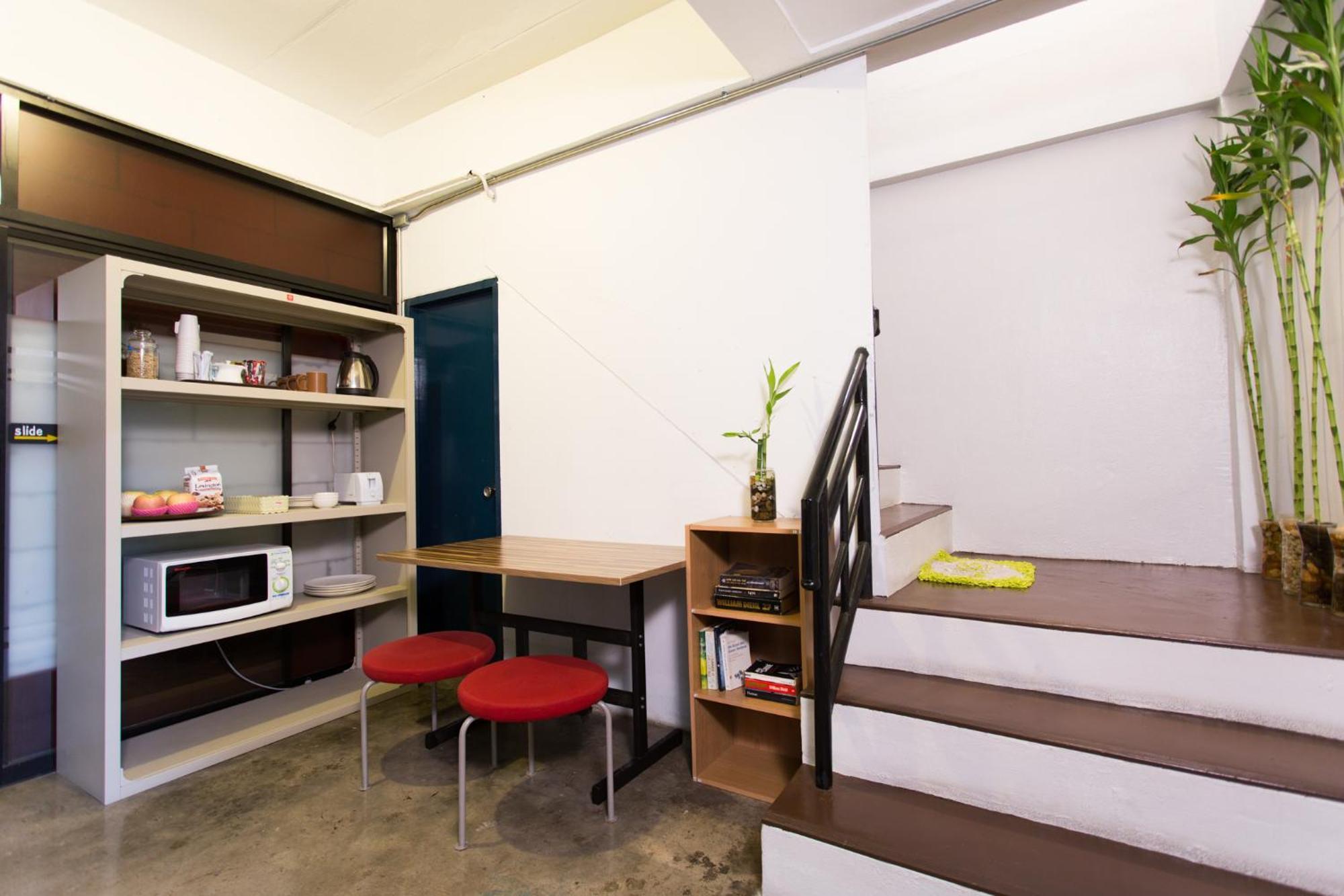 Zz Hostel Chiang Mai Exterior photo