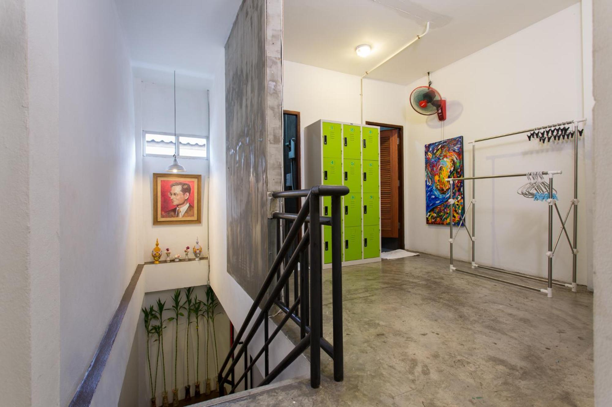 Zz Hostel Chiang Mai Exterior photo